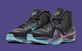 Invisibility Cloak (2013) Penny V